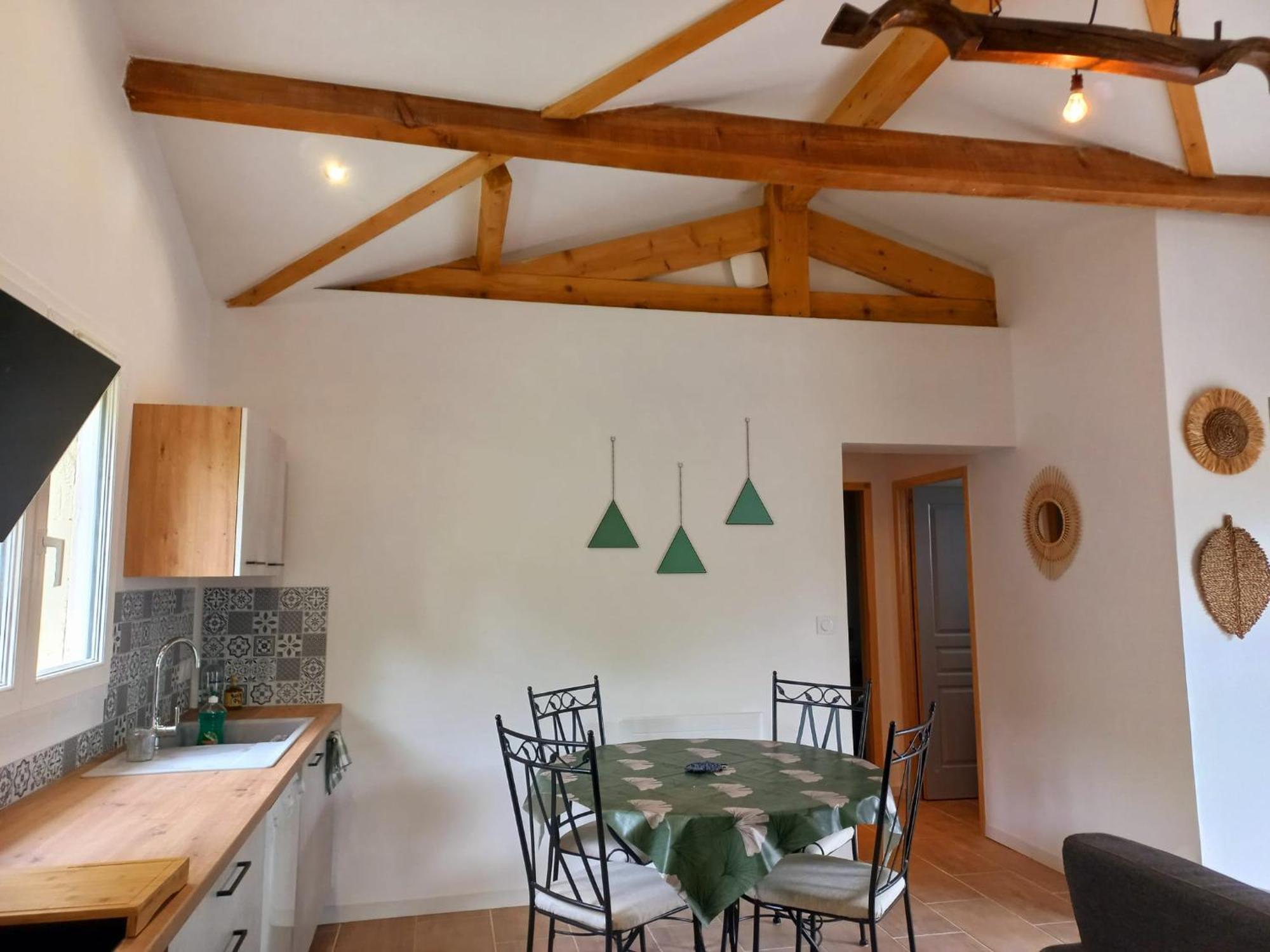 La Petite Maison Des Ecureuils * Mios