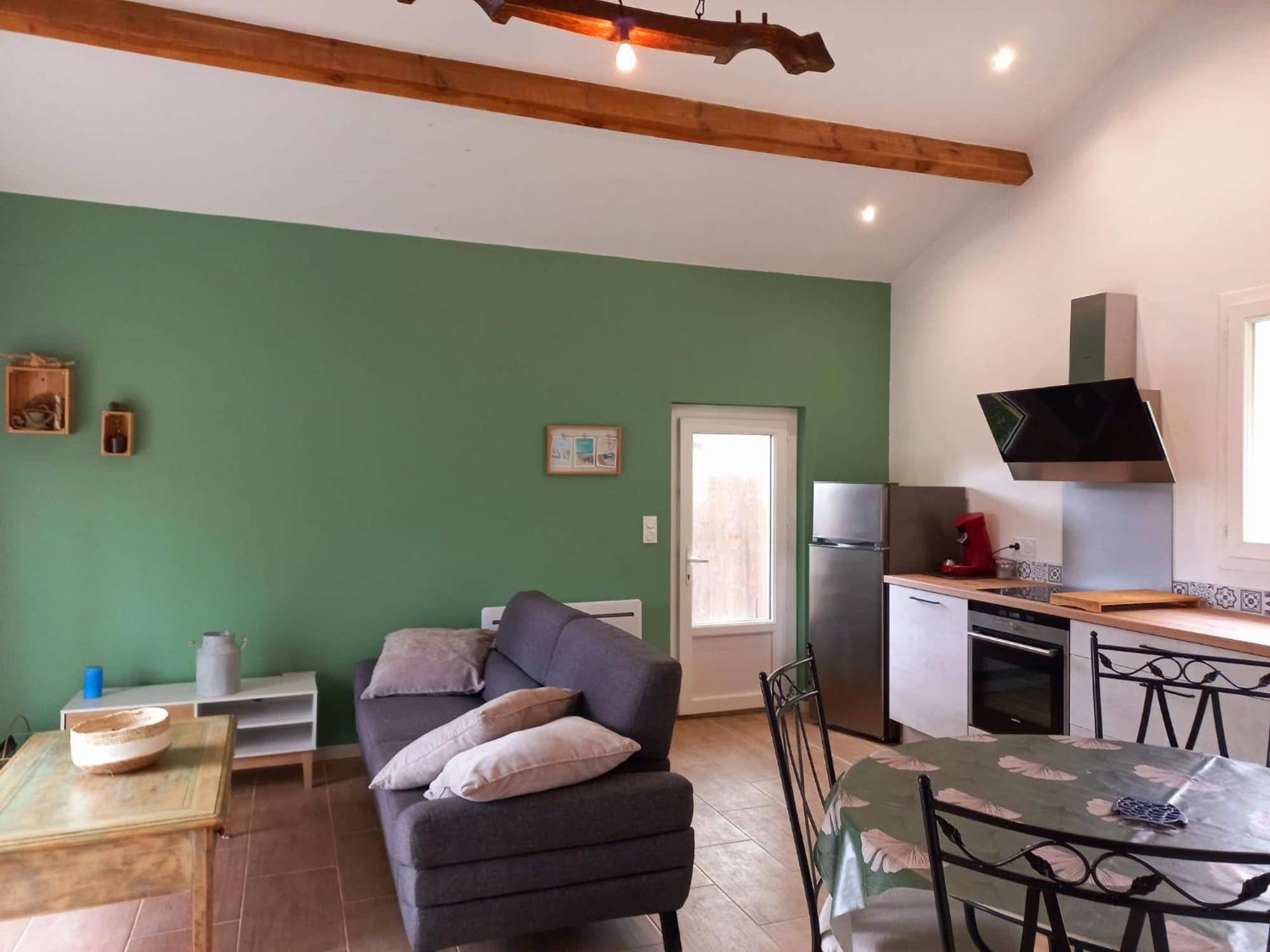 La Petite Maison Des Ecureuils Hébergement de vacances *